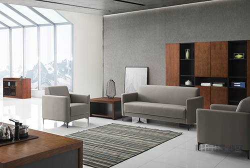 油漆產(chǎn)品及配套沙發(fā)單品圖