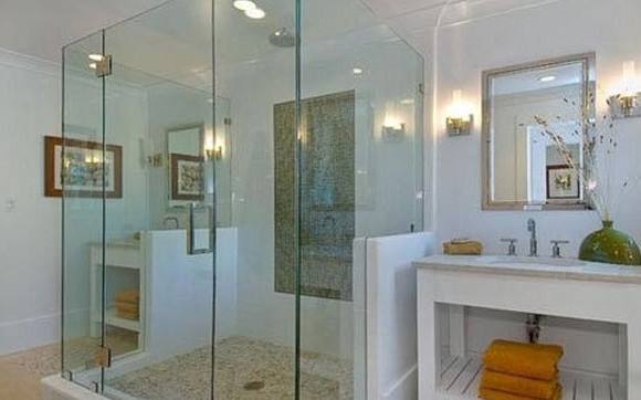 浙江玻璃隔斷——干濕分離的衛(wèi)生間，還是用玻璃隔斷才夠大氣